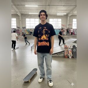 Section 8 vintage Shirth